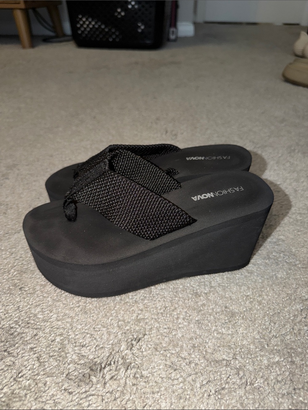 Fashion Nova Black Platform Wedge Flip Flop Sandals with Wide Straps